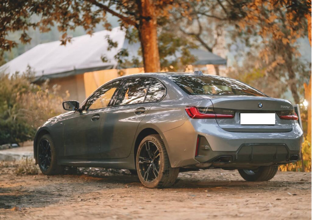 Parking at Nayalap - Rural Himalayan Glamping